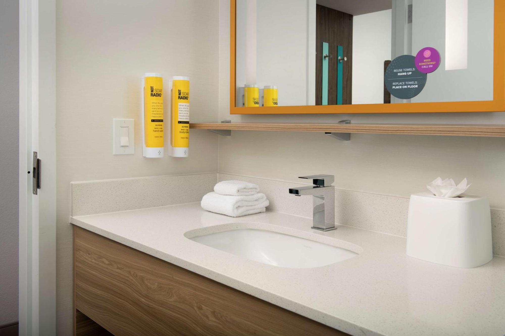 Tru By Hilton Miami West Brickell Hotell Eksteriør bilde